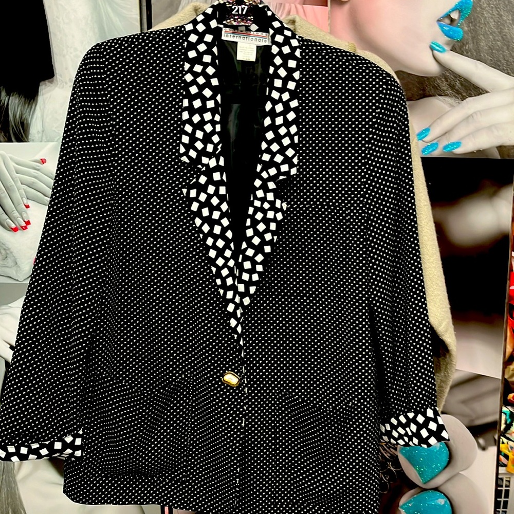 217 🌟Vintage Blazer Collection International